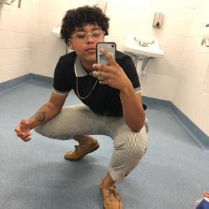 Meet your Posher, Maia